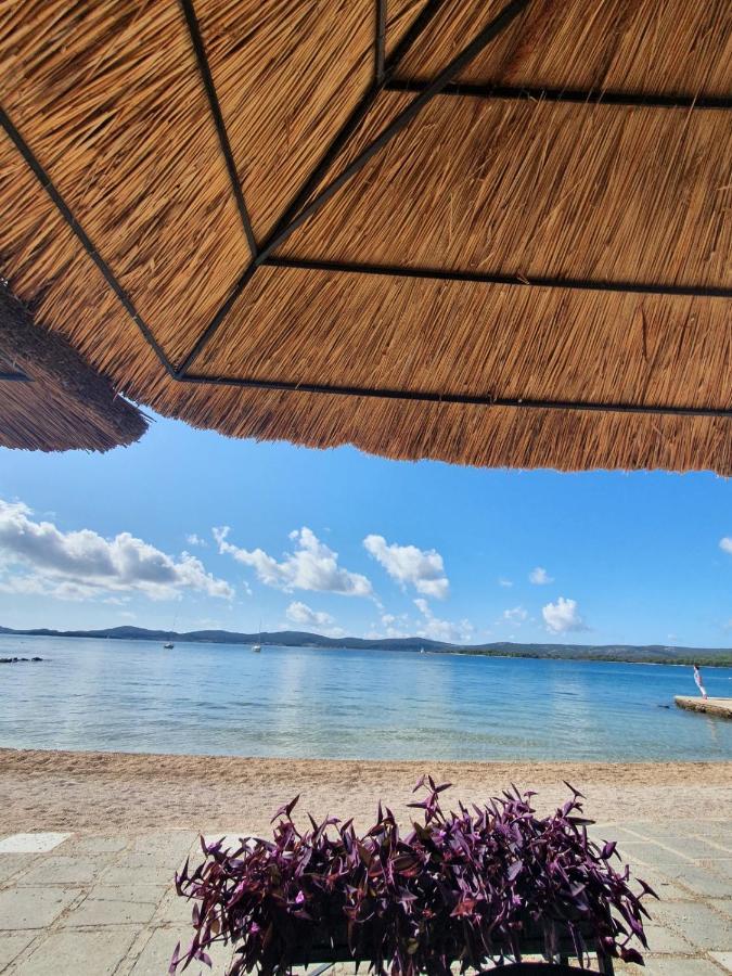 Seaview Apartment Свети свети Филип и Яков Екстериор снимка