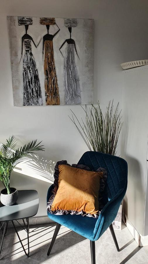 Seaview Apartment Свети свети Филип и Яков Екстериор снимка